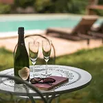 Manoir De Laroque Delprat Bed and Breakfast Autoire