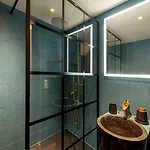 Manoir De Laroque Delprat 4*