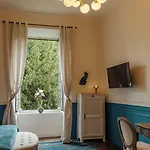 Manoir De Laroque Delprat Bed & Breakfast Autoire
