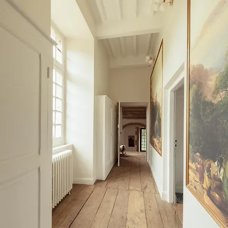 Manoir De Laroque Delprat Couette-café 4*