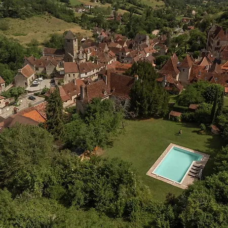 Manoir De Laroque Delprat לינה וארוחת בוקר