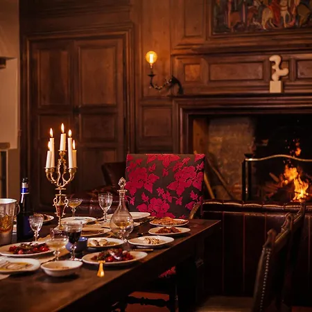 Oda ve Kahvaltı Manoir De Laroque Delprat