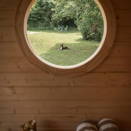 Manoir De Laroque Delprat 4*