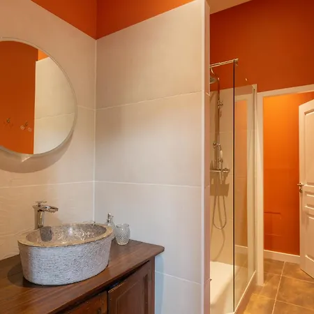 Manoir De Laroque Delprat 4*