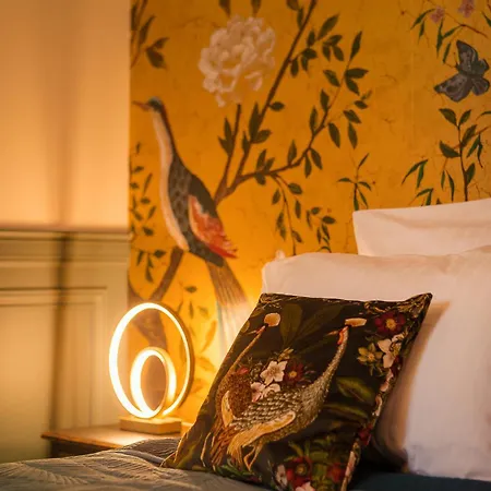 Manoir De Laroque Delprat B&B