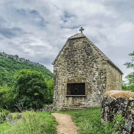 Manoir De Laroque Delprat 오토얼