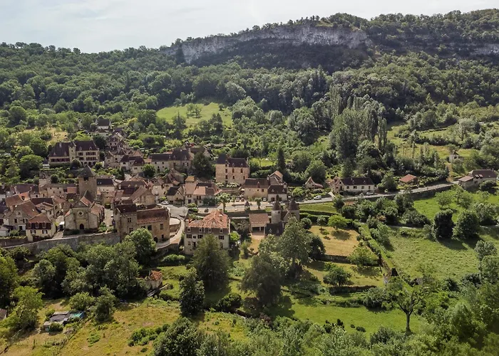 Manoir De Laroque Delprat Bed & Breakfast Autoire