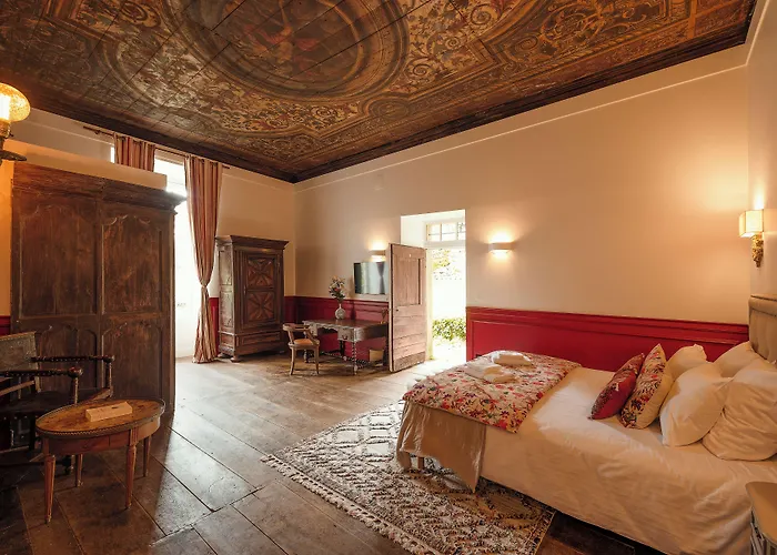 Manoir De Laroque Delprat 4*